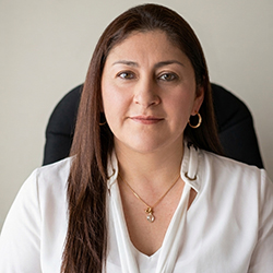 Claudia M. Santos Gracia